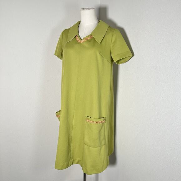 Vtg 60's MOD Go-Go Lime Green Poly Double Knit Dagger Collar Mini Dress Medium - Picture 5 of 16
